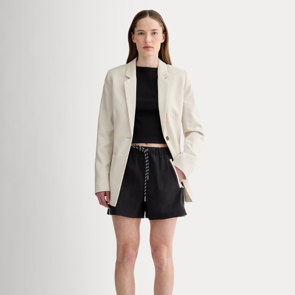 Everlane - THE ANYWHERE BARREL SHORT, Medium Black - Picture 2 of 8